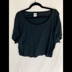 ❤️ 3/20 PINK Black Crop Tee Size S